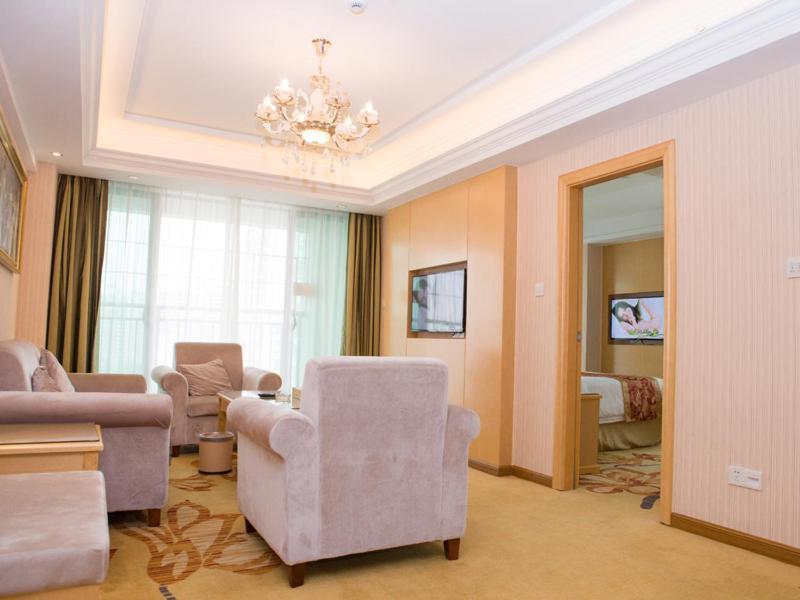 Vienna Classic Hotel Qingyuan Taihe Ancient Cave Scenic Area Dış mekan fotoğraf