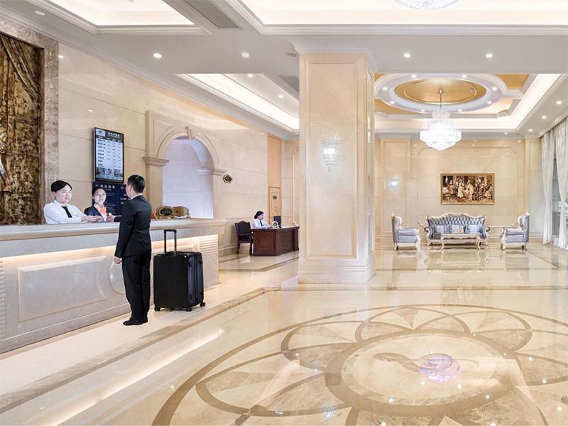 Vienna Classic Hotel Qingyuan Taihe Ancient Cave Scenic Area Dış mekan fotoğraf